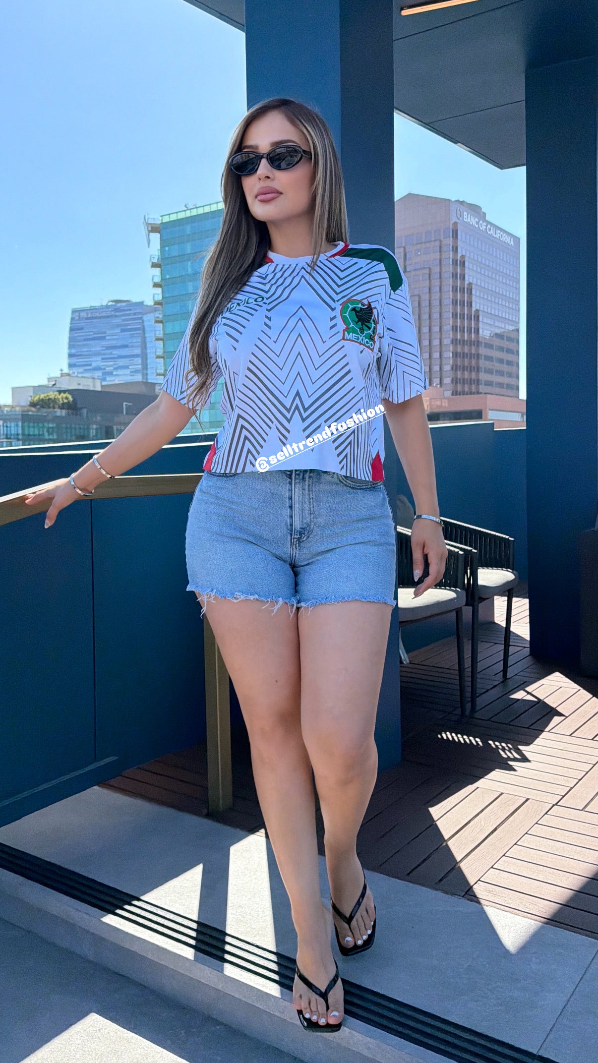 MEXICO 🇲🇽 WHITE Light weight CROPPED TEE