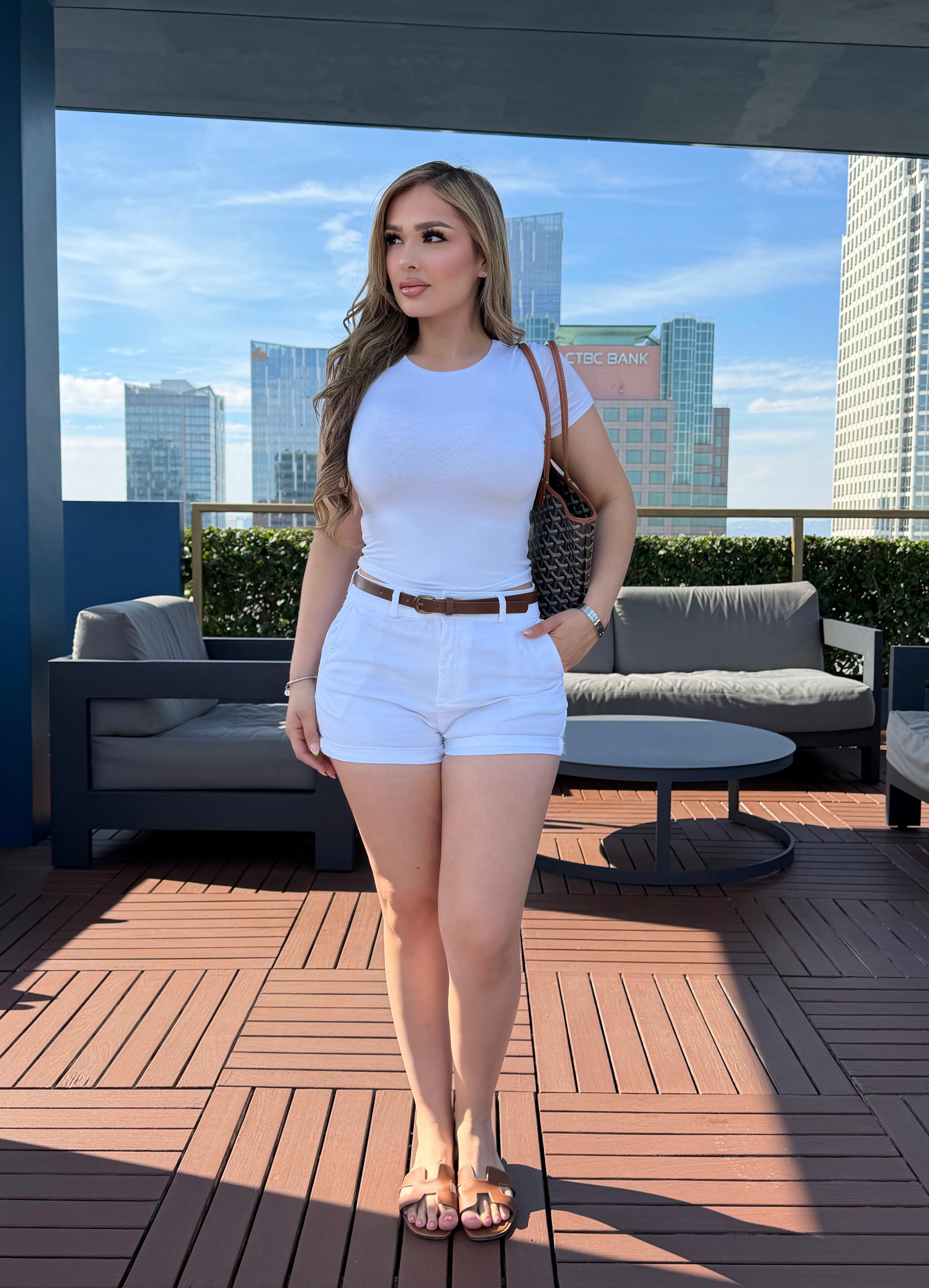 Summer WHITE BELT SHORT