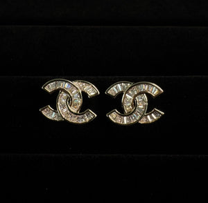 Small R Gold c