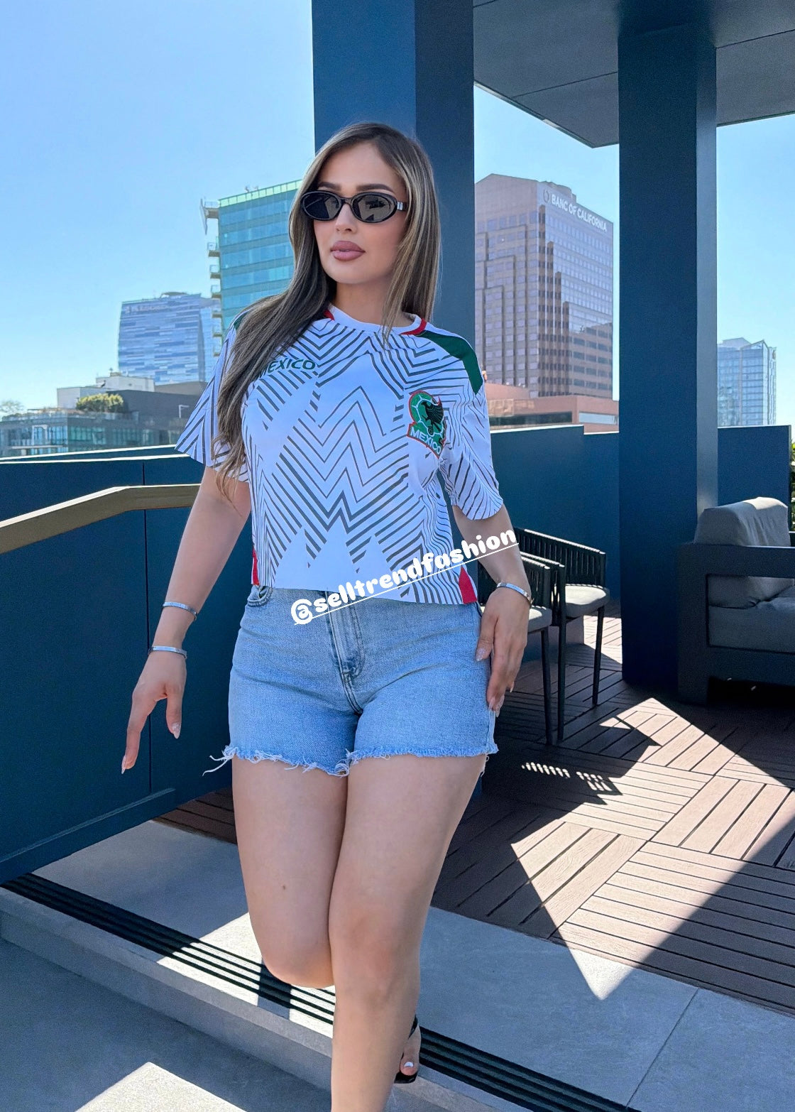 MEXICO 🇲🇽 WHITE Light weight CROPPED TEE