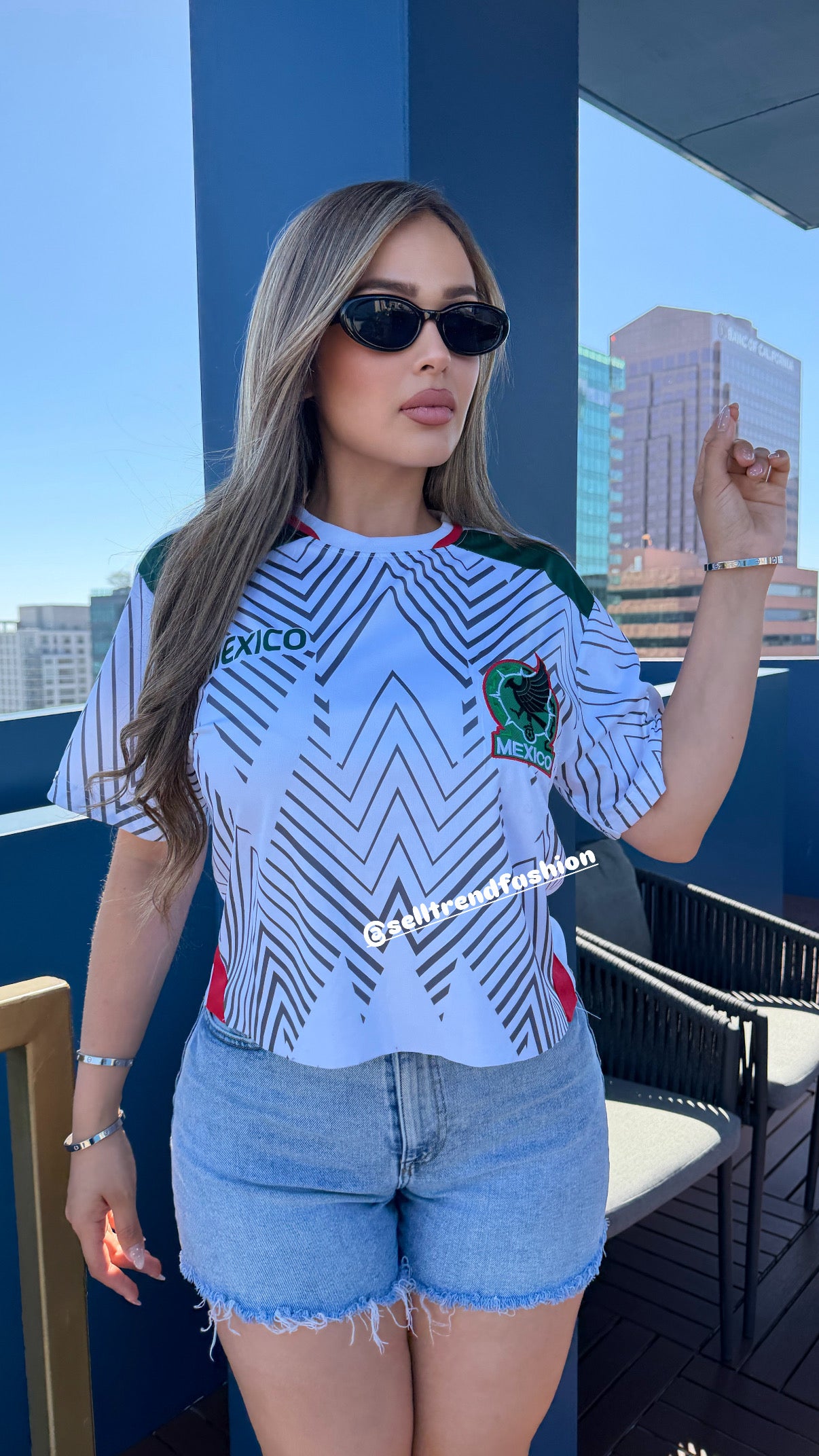 MEXICO 🇲🇽 WHITE Light weight CROPPED TEE