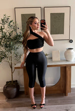 Load image into Gallery viewer, CAPRI BLK Kylie leggings
