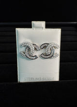Load image into Gallery viewer, Half way Pearl Silver
