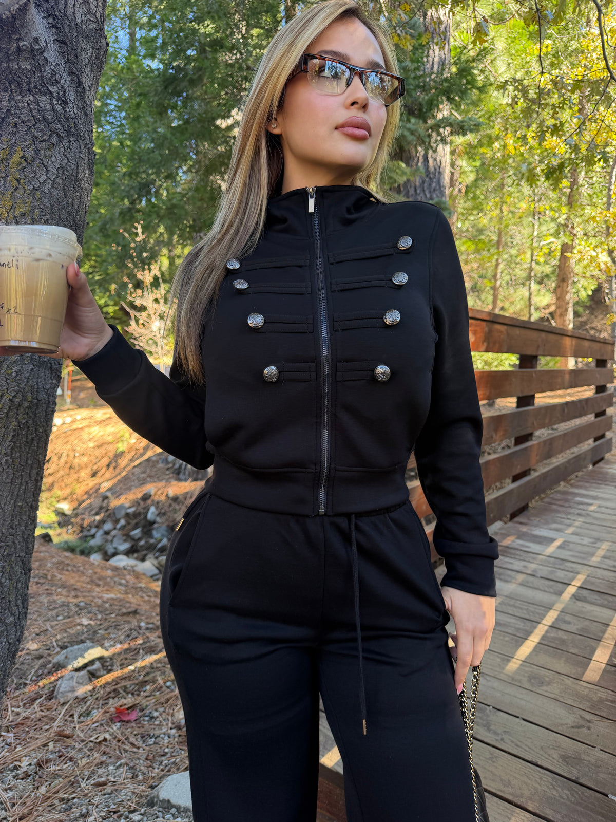 Brisell blk two piece SET
